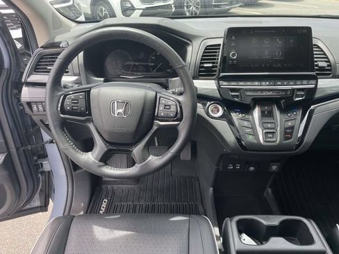 Used 2025 Honda Odyssey Elite image 15
