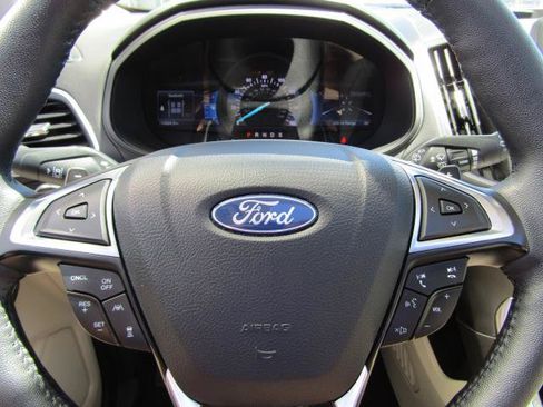 Used 2024 Ford Edge Titanium w/ Equipment Group 301A AWD/4WD image 24
