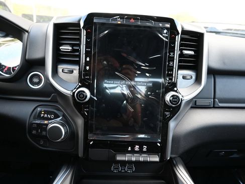 New 2026 RAM 1500 Big Horn AWD/4WD image 11