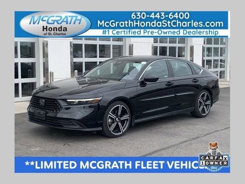 Used 2025 Honda Accord Sport image 1