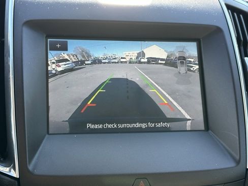 Used 2019 Ford Edge Titanium w/ Equipment Group 301A image 5