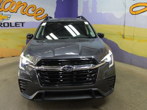 Used 2024 Subaru Ascent 8-Passenger AWD/4WD image 3