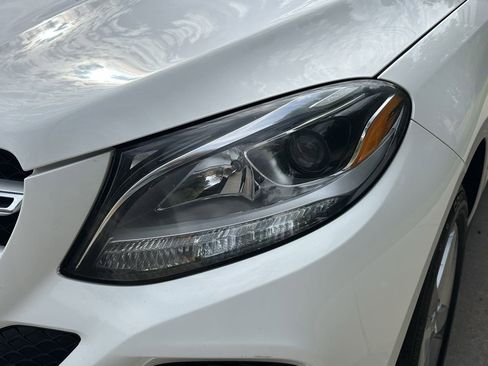 Used 2018 Mercedes-Benz GLE 350 w/ Premium 1 Package image 51