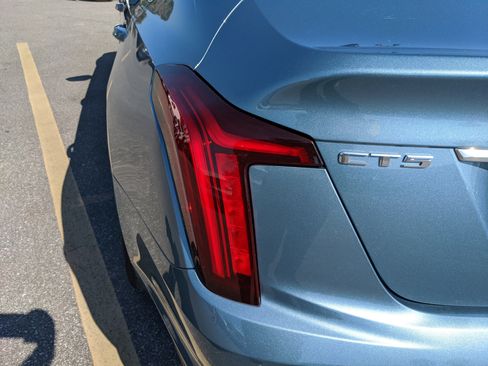 Used 2023 Cadillac CT5 Luxury image 11