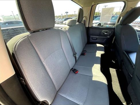 Used 2024 RAM 1500 Classic SLT AWD/4WD image 15