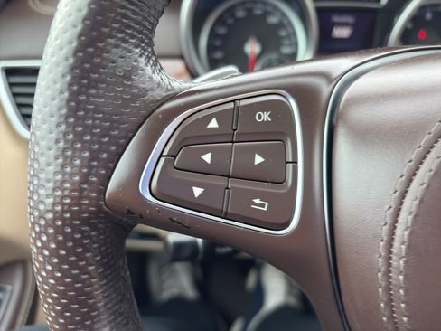 Used 2019 Mercedes-Benz GLS 450 4MATIC image 21