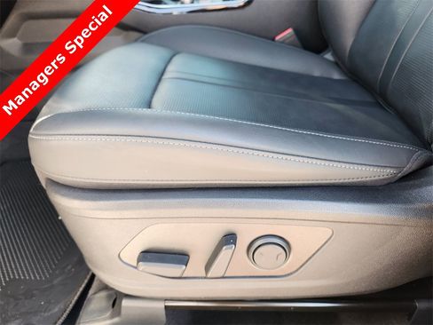 New 2025 Kia Sorento SX image 17