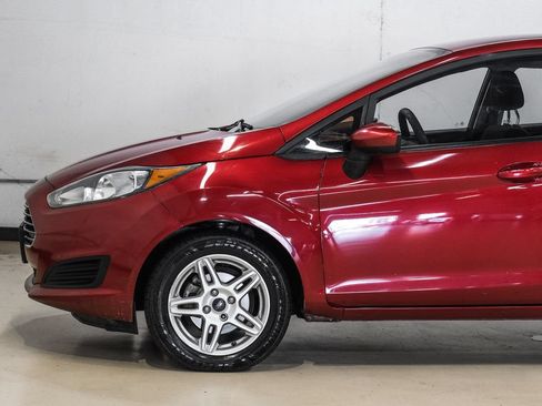 Used 2017 Ford Fiesta SE FWD image 16