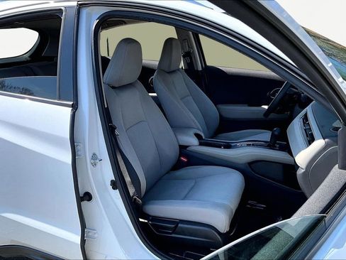 Used 2022 Honda HR-V EX image 20