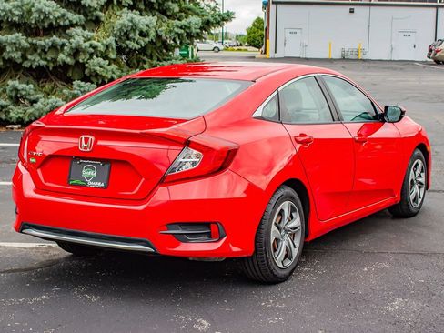 Used 2019 Honda Civic LX image 9