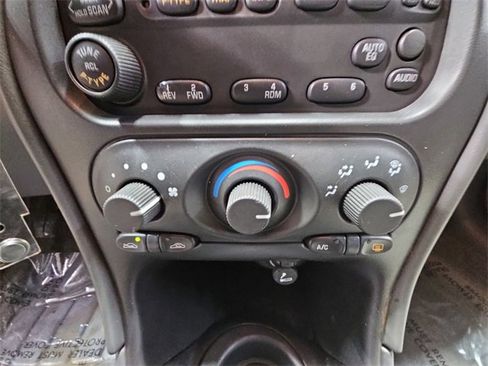 Used 2001 Oldsmobile Alero GL w/ Special Edition Pkg image 17