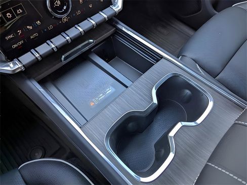 New 2026 GMC Acadia Denali w/ Super Cruise Package image 27