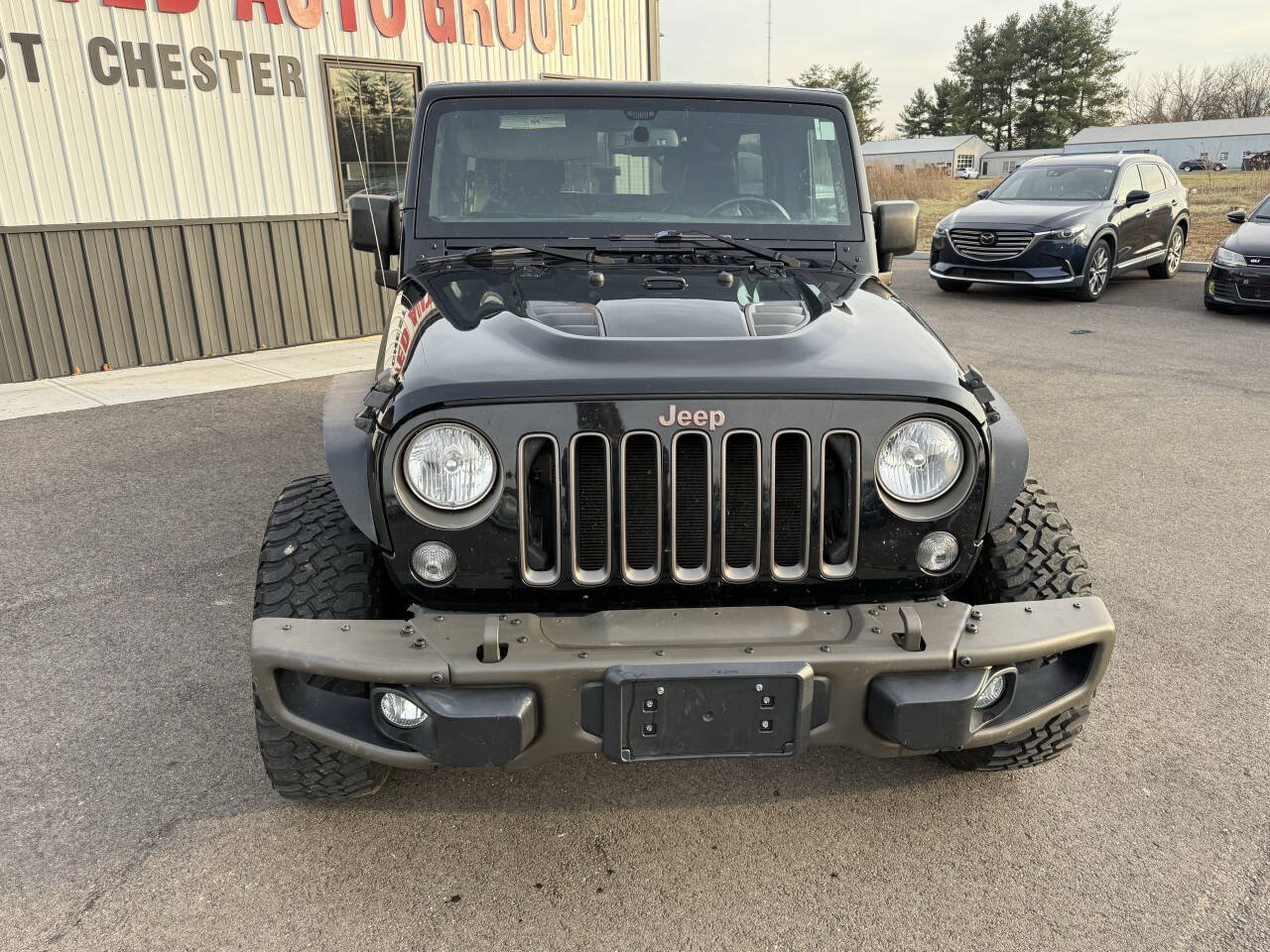 Used 2016 Jeep Wrangler Unlimited Sahara AWD/4WD image 3