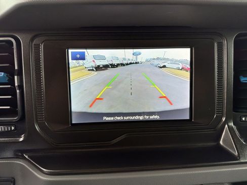 Certified 2023 Ford Bronco Black Diamond image 3