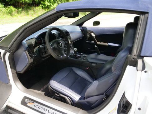 Used 2013 Chevrolet Corvette 427 w/ 1SC Preferred Equipment Group RWD image 30