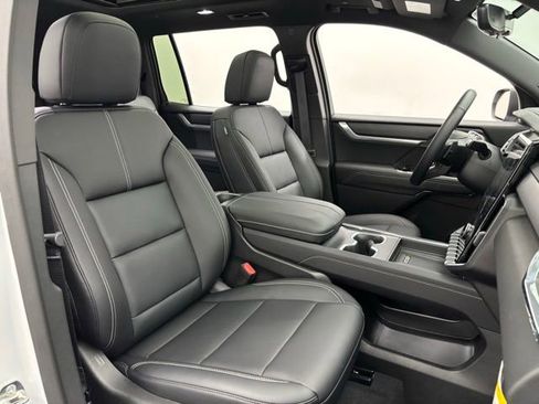 New 2026 GMC Acadia Elevation w/ Black Edition FWD image 35