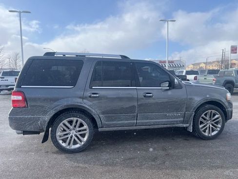 Used 2015 Ford Expedition Platinum image 7