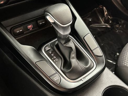 Used 2021 Kia Soul LX image 15