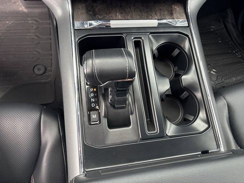 Used 2023 Ford F150 Lariat w/ Equipment Group 502A High image 11