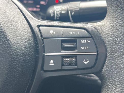 Certified 2023 Honda Accord EX image 10