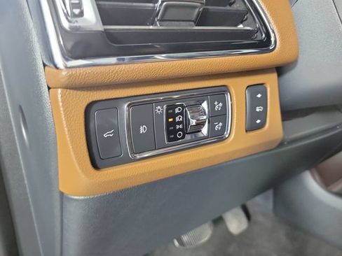 Used 2022 Lincoln Navigator L Reserve RWD image 24
