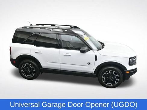 Certified 2022 Ford Bronco Sport Outer Banks w/ Tech Package AWD/4WD image 20