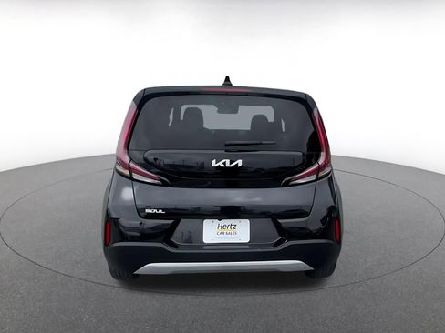 Used 2025 Kia Soul LX w/ LX Technology Package image 12