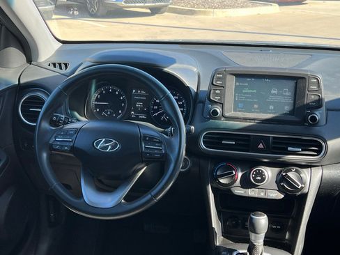 Used 2020 Hyundai Kona SEL Plus image 17