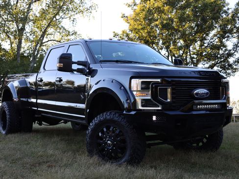 Used 2021 Ford F350 Lariat w/ Lariat Ultimate Package image 28