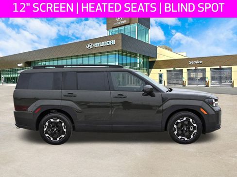 Used 2025 Hyundai Santa Fe SEL image 4