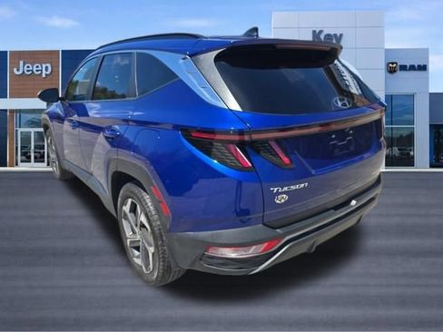 Used 2023 Hyundai Tucson SEL w/ Convenience Package AWD/4WD image 5