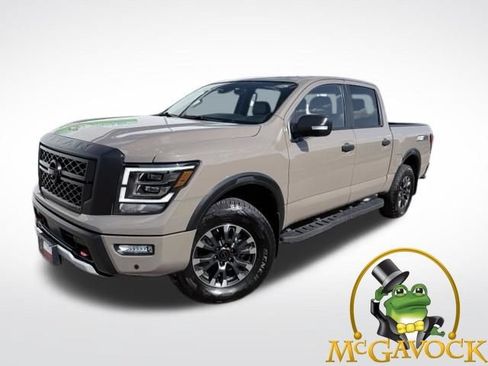 Used 2024 Nissan Titan PRO-4X w/ Pro-4x Convenience Package AWD/4WD image 1