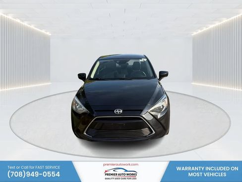 Used 2016 Scion iA FWD image 2