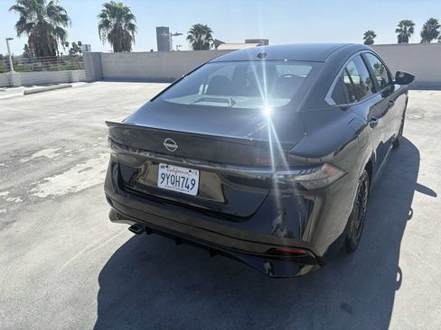 Used 2026 Nissan Sentra SR w/ Floor Mat Package FWD image 17