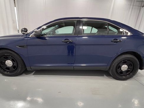 Used 2015 Ford Taurus Police Interceptor AWD image 8