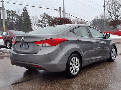 Used 2012 Hyundai Elantra GLS image 4