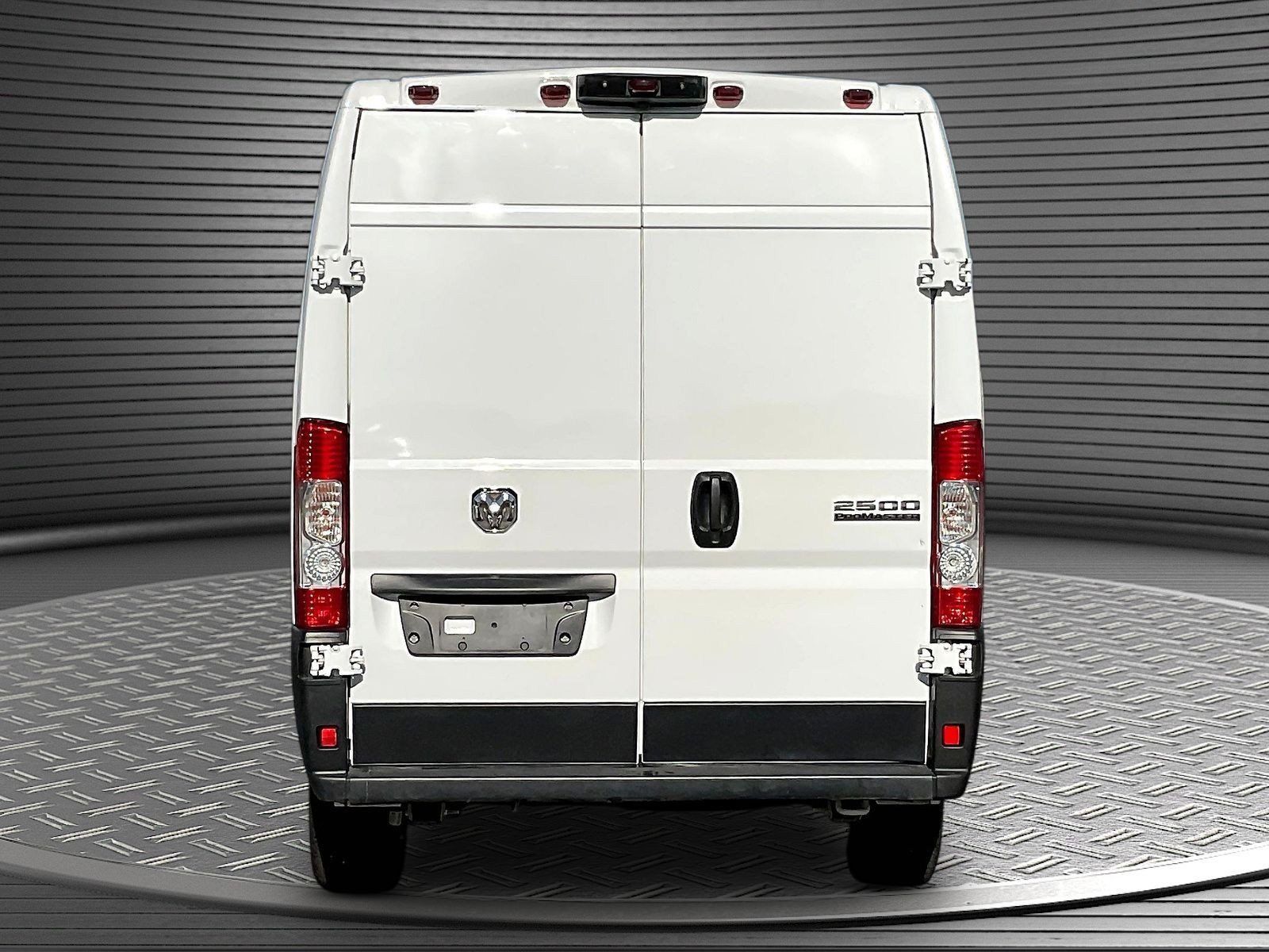 Used 2025 RAM ProMaster 2500 w/ Convenience Group FWD image 6
