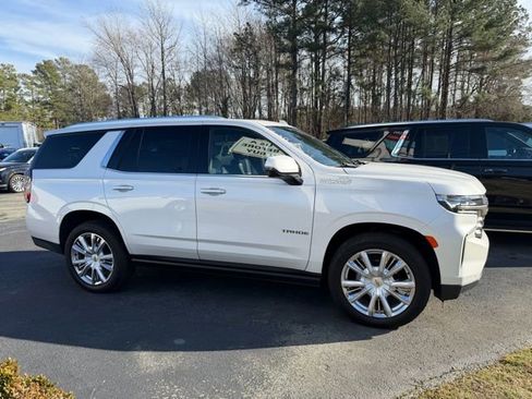 Certified 2022 Chevrolet Tahoe High Country w/ Premium Package 2 image 4