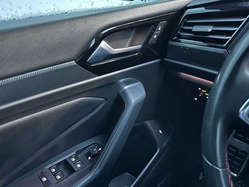 Used 2019 Volkswagen Jetta GLI image 30