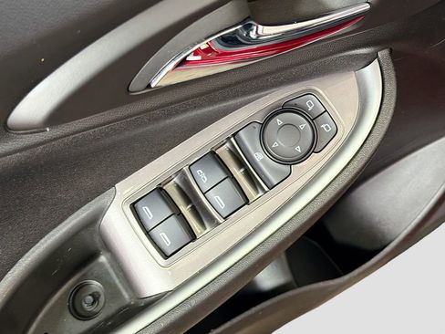 Used 2023 Chevrolet Malibu LT image 18