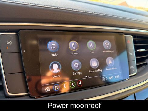 Used 2023 Buick Enclave Avenir image 19