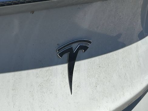 Used 2020 Tesla Model Y Long Range AWD/4WD image 6