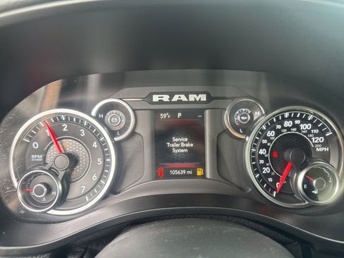 Used 2019 RAM 1500 Big Horn image 7
