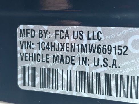 Used 2021 Jeep Wrangler Unlimited Sahara image 42