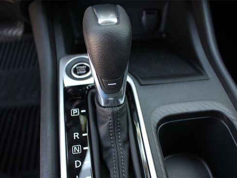 New 2025 Nissan Sentra SV w/ All-Weather Package image 15