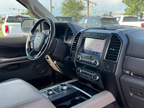 Used 2020 Ford Expedition Limited AWD/4WD image 18