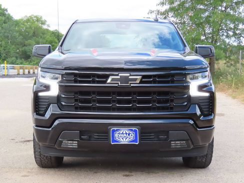 Used 2024 Chevrolet Silverado 1500 RST w/ LPO, Liner Protection Package AWD/4WD image 20