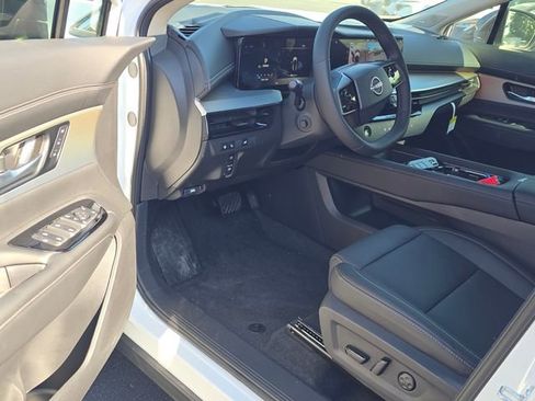 New 2026 Nissan Murano Platinum w/ Cargo Package AWD/4WD image 9