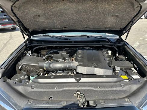 Used 2023 Toyota 4Runner SR5 Premium image 28