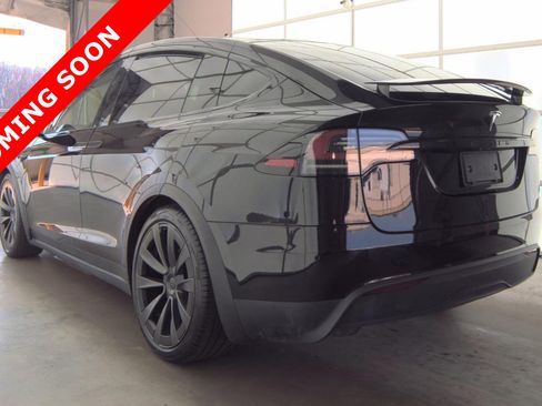 Used 2022 Tesla Model X image 4